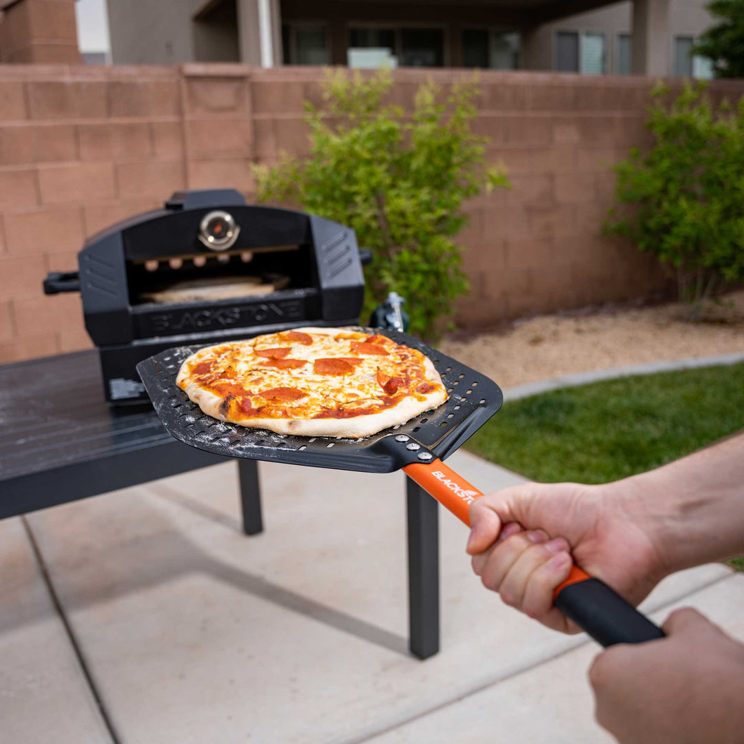 Blackstone Products (B2B) Black Aluminum Pizza Peel 5888