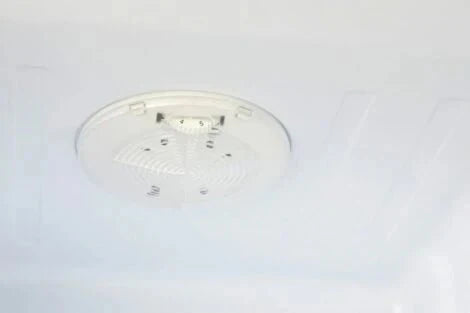 Unique Unique 275 Litre White 12/24 DC Refrigerator/Freezer