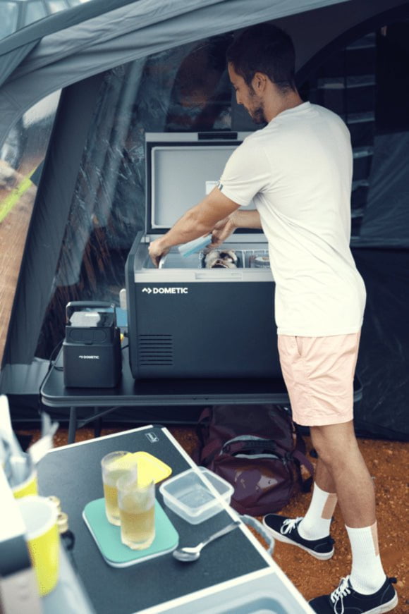 Dometic DOMETIC CFX3 55IM POWERED COOLER WITH RAPID FREEZE PLATE - 53 L CFX355IM-D65-A